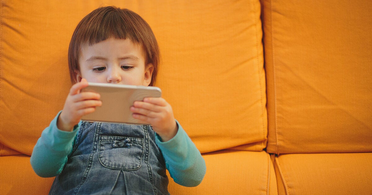 How Do Smartphones Affect Your Kids' Psychology?